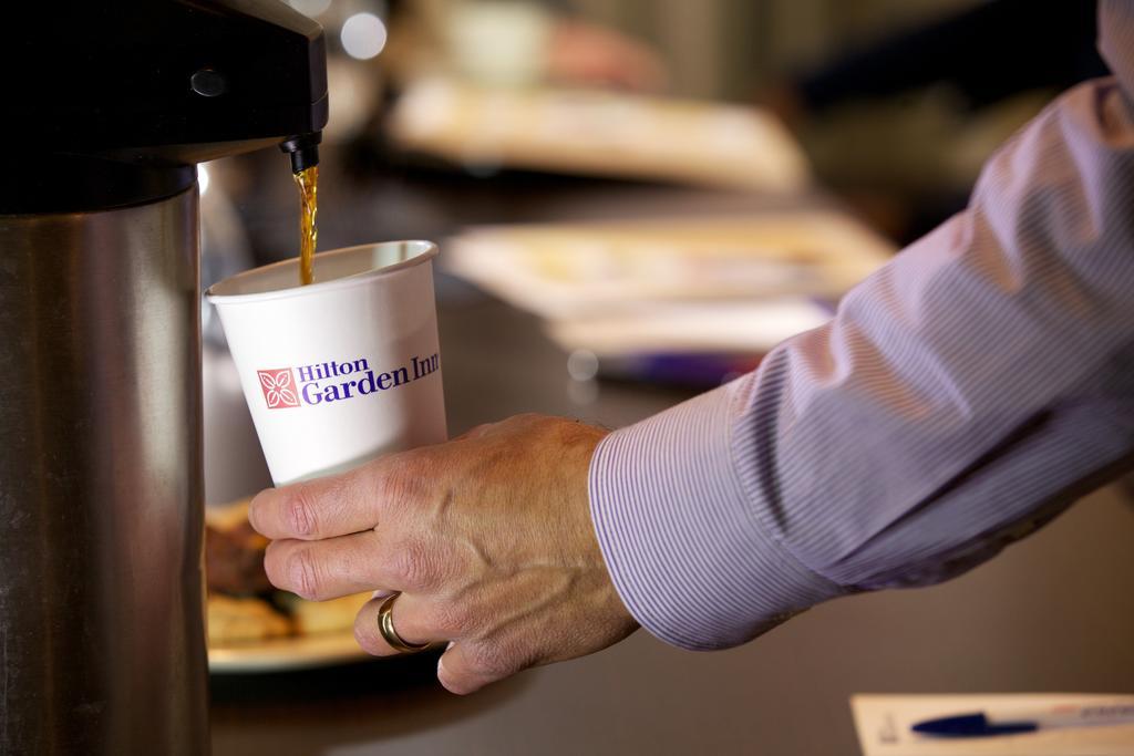 Hilton Garden Inn Riyadh Olaya Zewnętrze zdjęcie