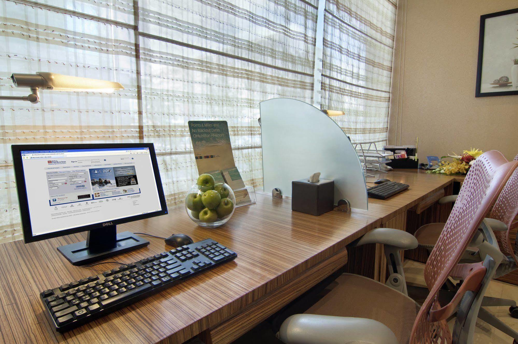 Hilton Garden Inn Riyadh Olaya Zaplecze biznesowe zdjęcie
