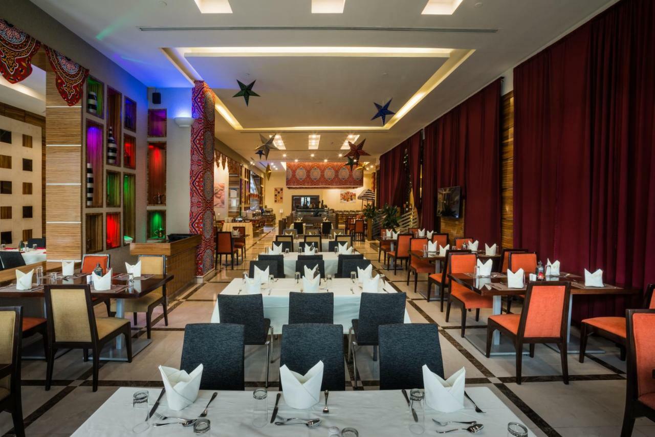 Hilton Garden Inn Riyadh Olaya Zewnętrze zdjęcie
